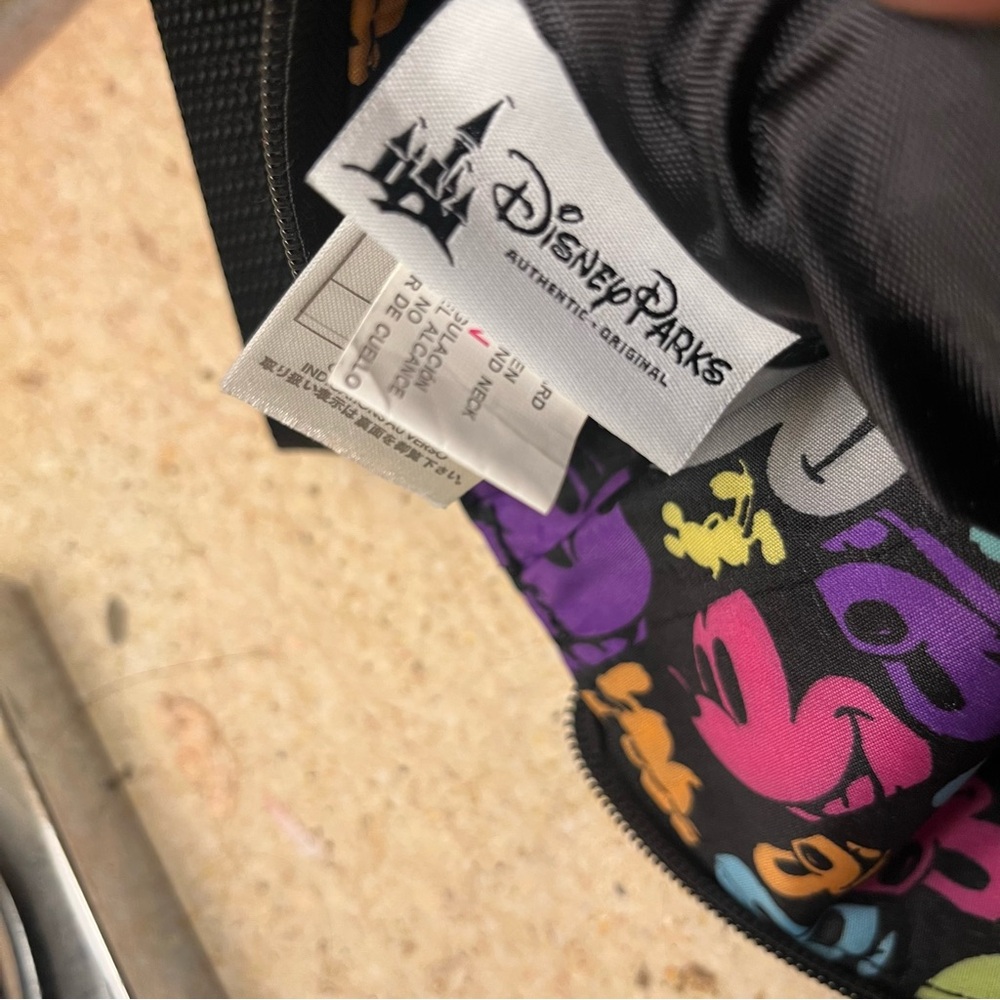 Disney Parks Mickey Pop Art Nylon
Tote Bag Walt Disney world - Picture 7 of 15